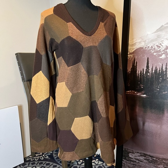 Octagon shaped shades of BROWN - Picture 1 of 7